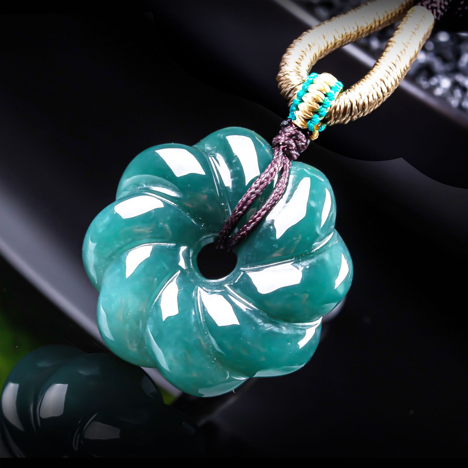 จี้สร้อยคอหยกพม่าแท้รูปดอกไม้  - Jewelry & Watches Sp Zo O บทวิจารณ์และราคา