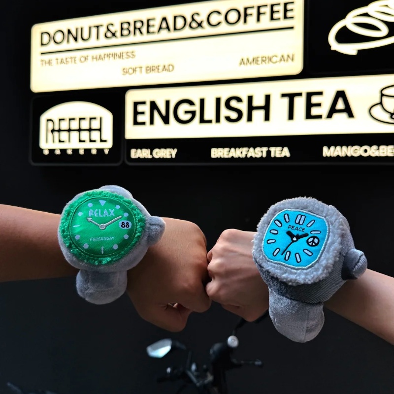 ในสต็อก Pop Sunday Plush Relax - Jewelry Watches Box บทวิจารณ์และราคา